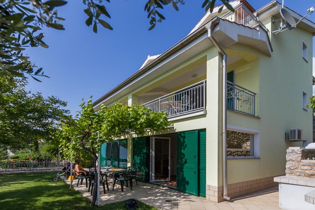 Apartments Vukelic Кленовица Экстерьер фото